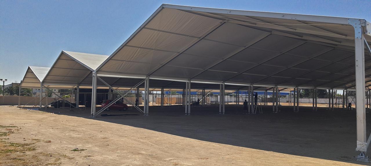 Carpa americana exterior
